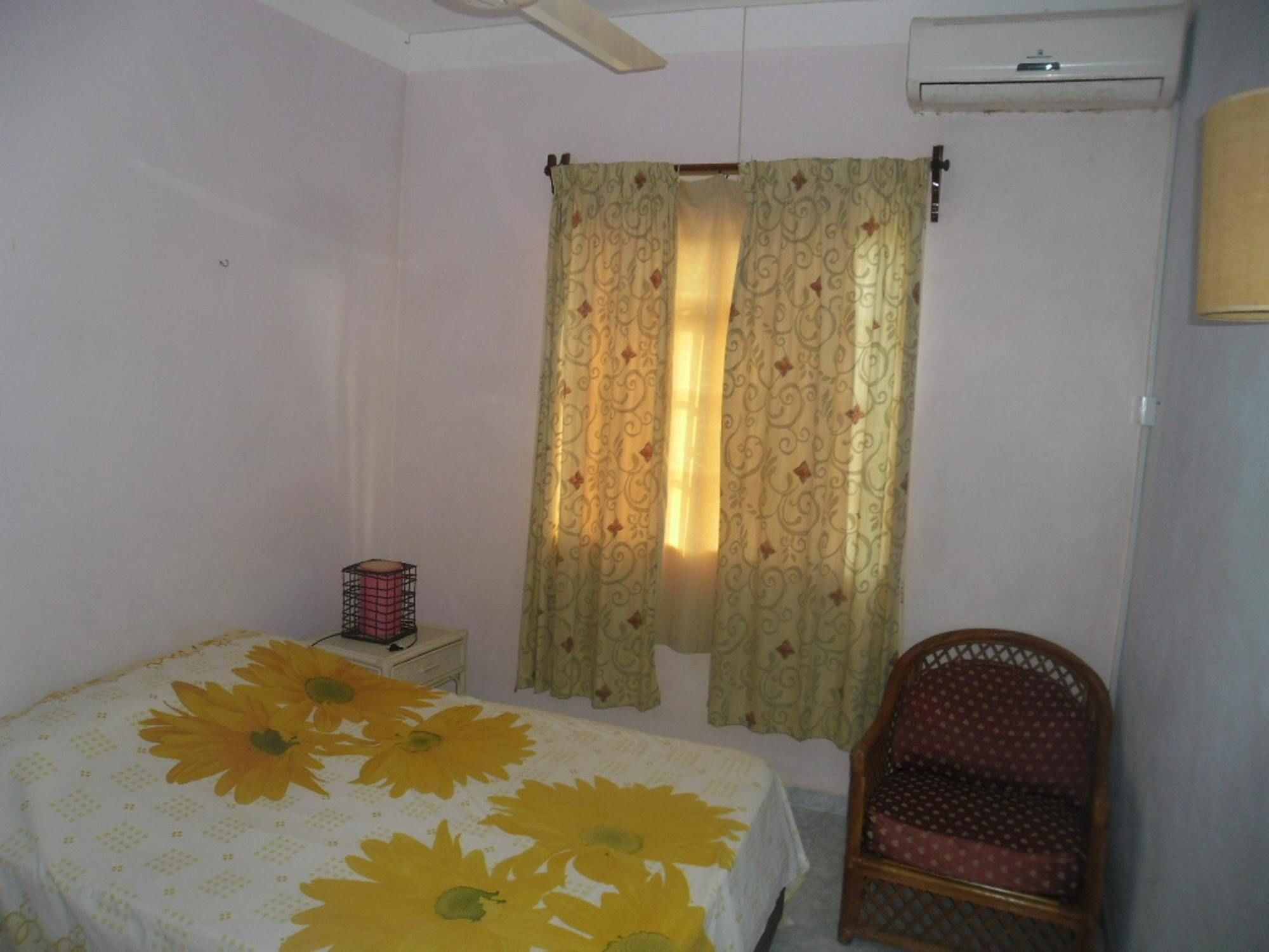 Villa With 6 Bedrooms In Pereybere, With Wonderful Mountain View, Priv Гранд Байе Екстериор снимка