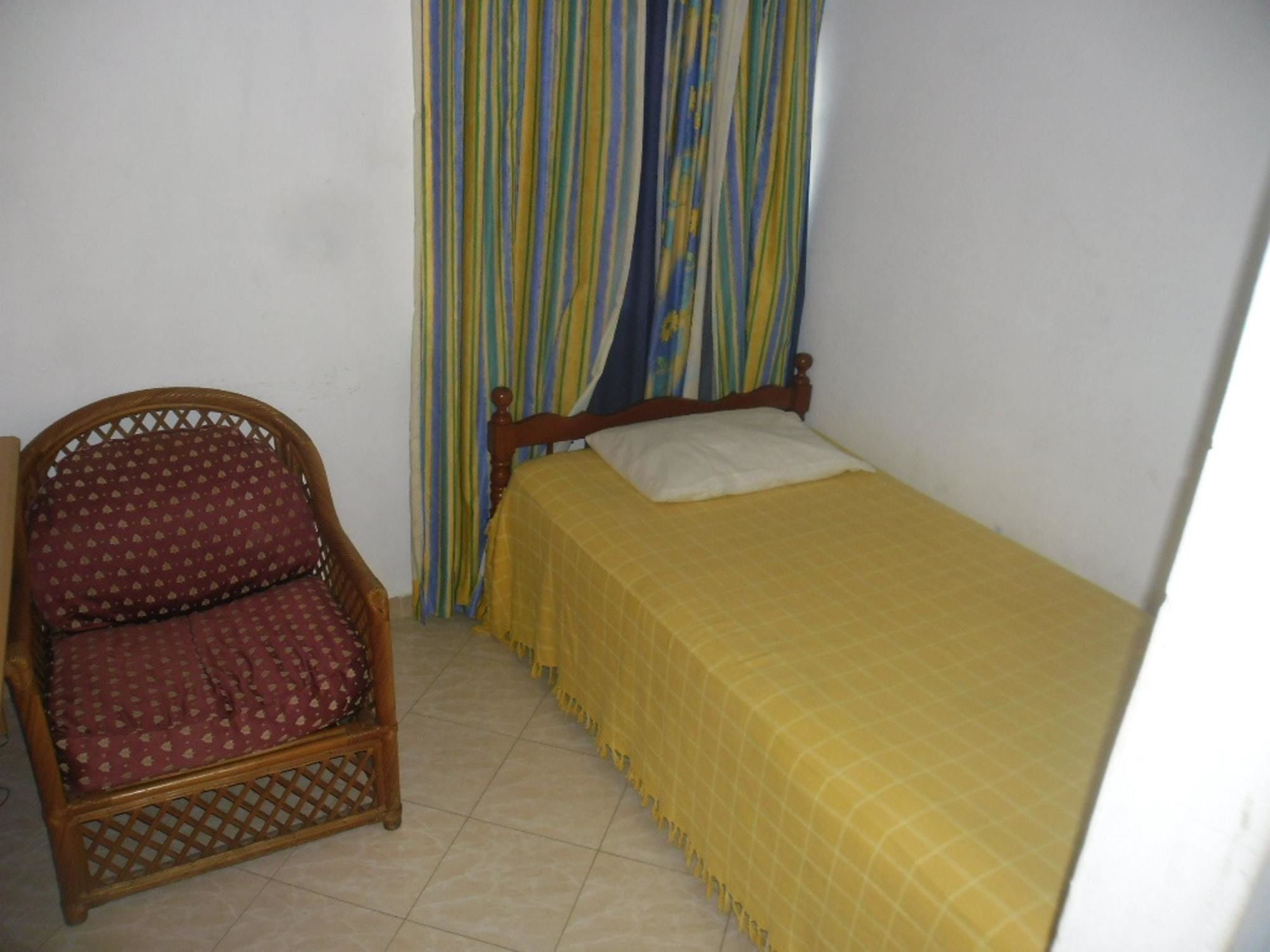 Villa With 6 Bedrooms In Pereybere, With Wonderful Mountain View, Priv Гранд Байе Екстериор снимка