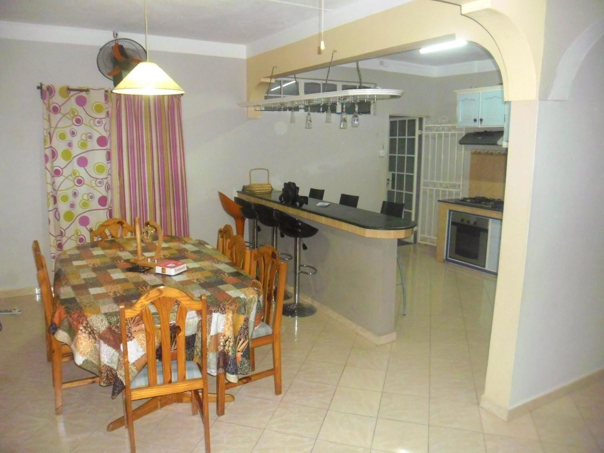 Villa With 6 Bedrooms In Pereybere, With Wonderful Mountain View, Priv Гранд Байе Екстериор снимка